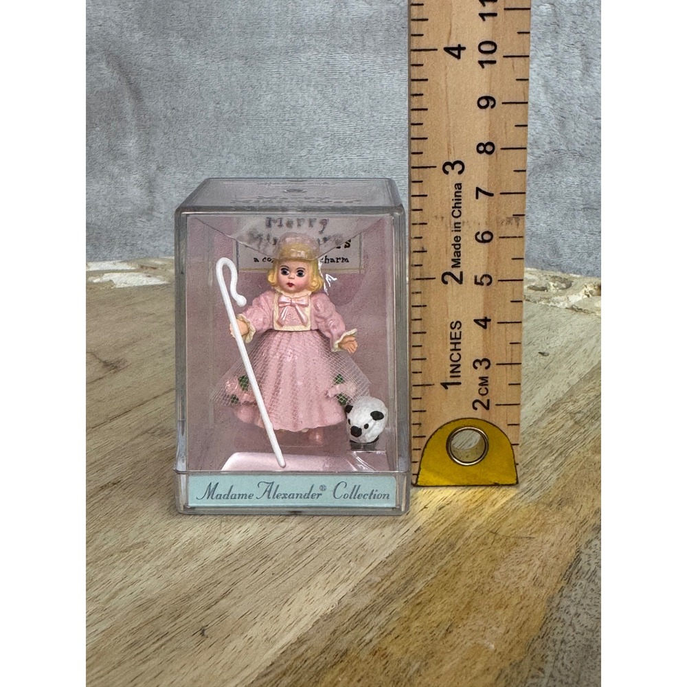 Hallmark Madame Alexander Mary Had A Little Lamb 1996 Miniature Figurine Pink